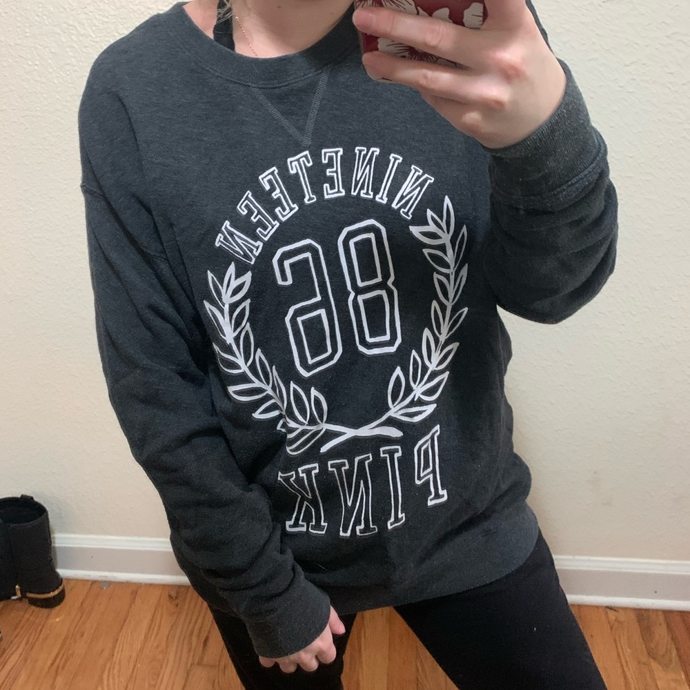 VS PINK sweatshirt